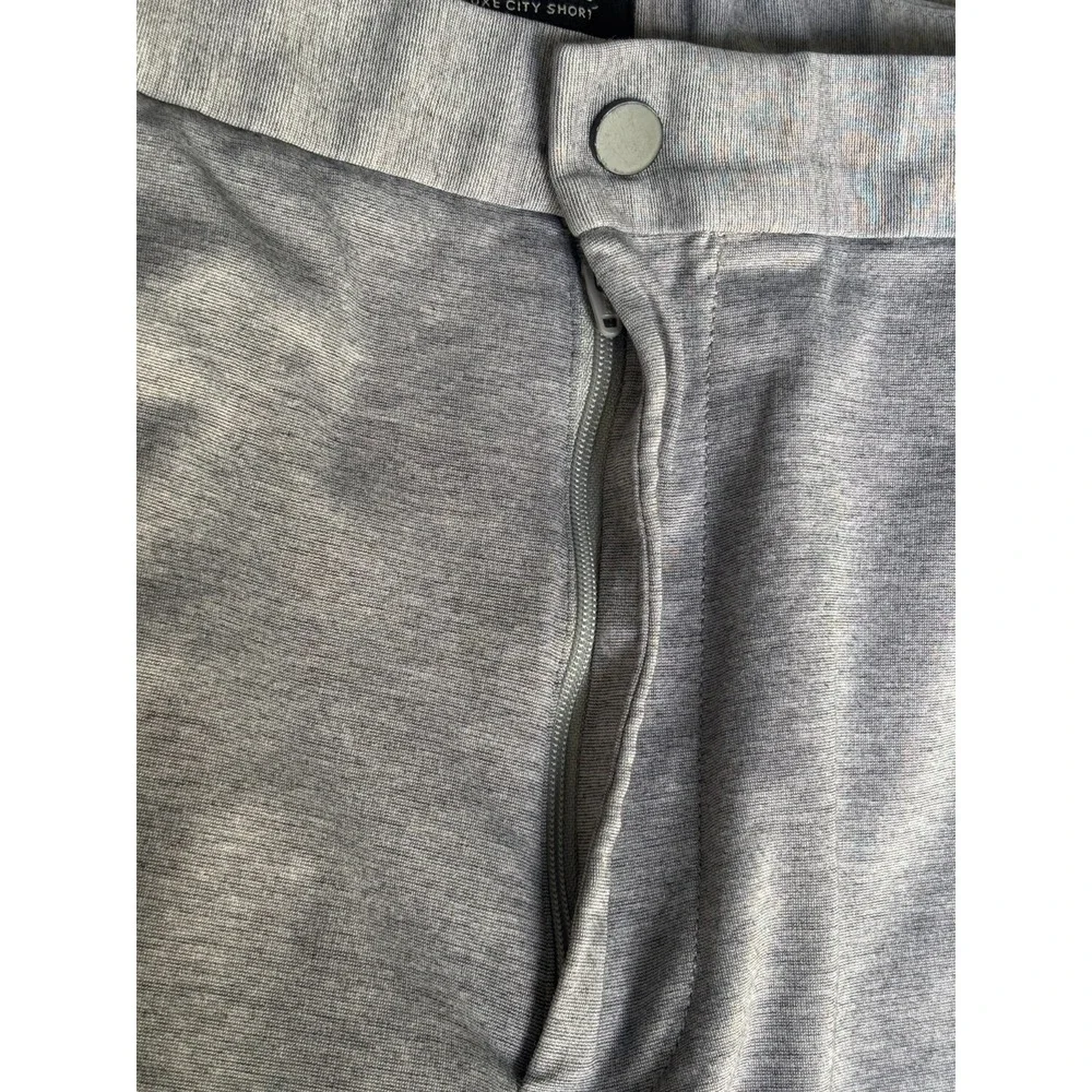 Banana Republic Luxe City Shorts Men's Size 44 Gray Cotton Stretch Slash Pockets
